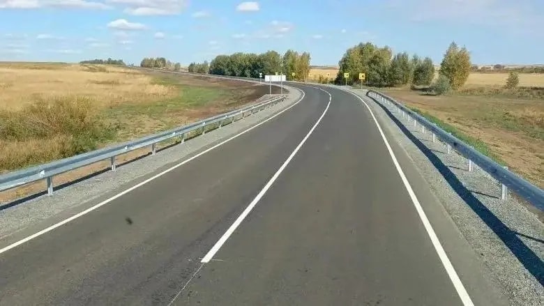 В Агаповском округе ремонтируют дорогу Наваринка — Гумбейка