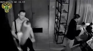Челябинка из-за ревности разбила кружку о лицо незнакомки в баре